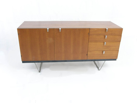 Stag_sideboard_3