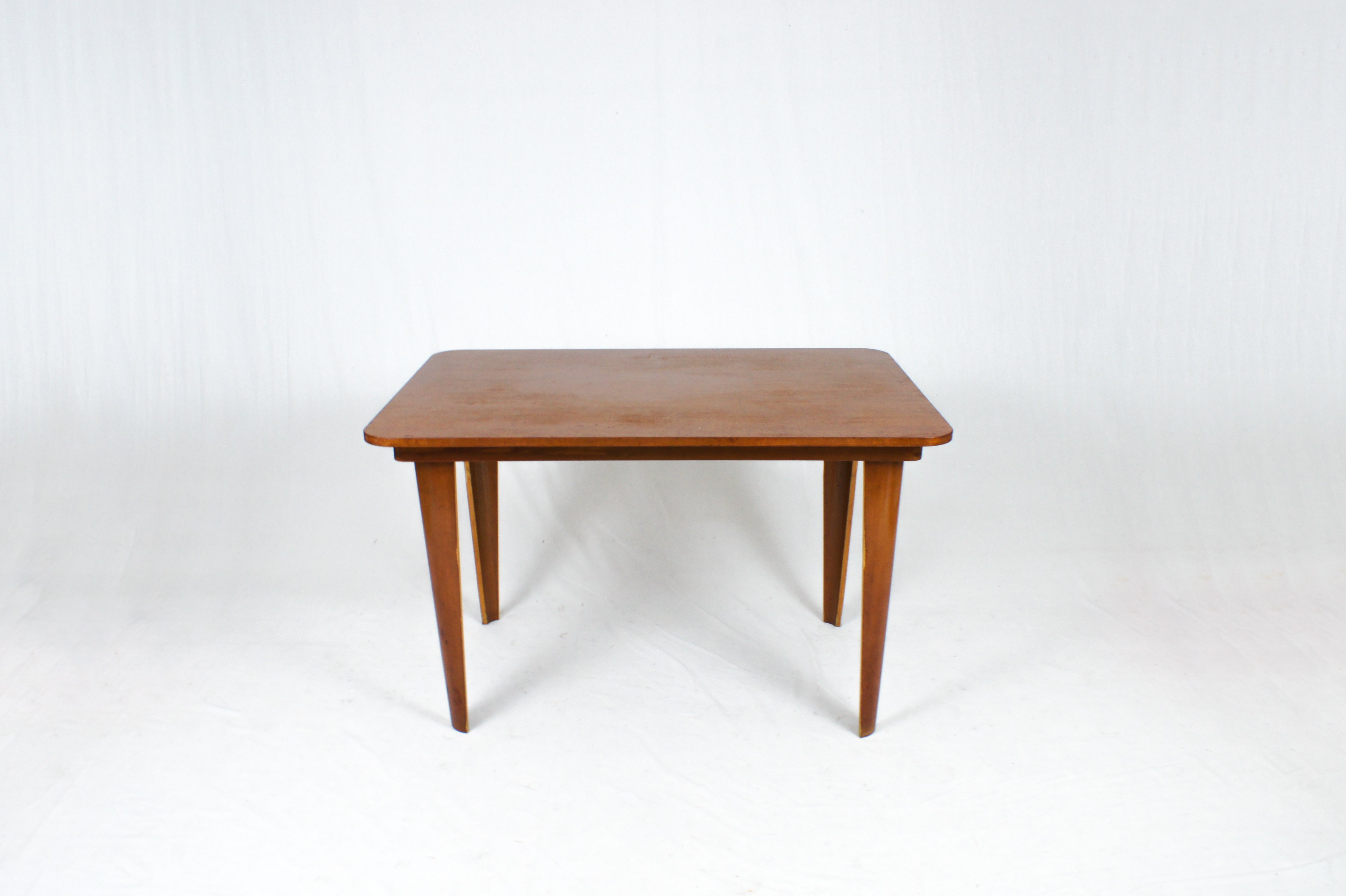 rectangular netherlands table âgé