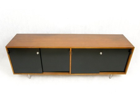 Knoll_sideboard_5