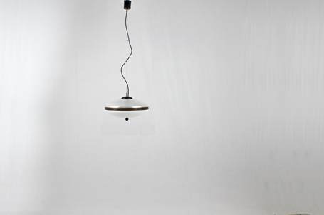 Ufo_lamp_2_rid